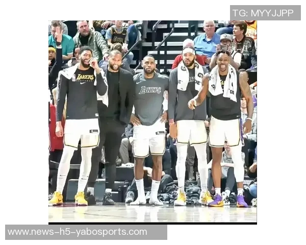 詹姆斯生涯队友总数达245名与麦基并列历史第六多