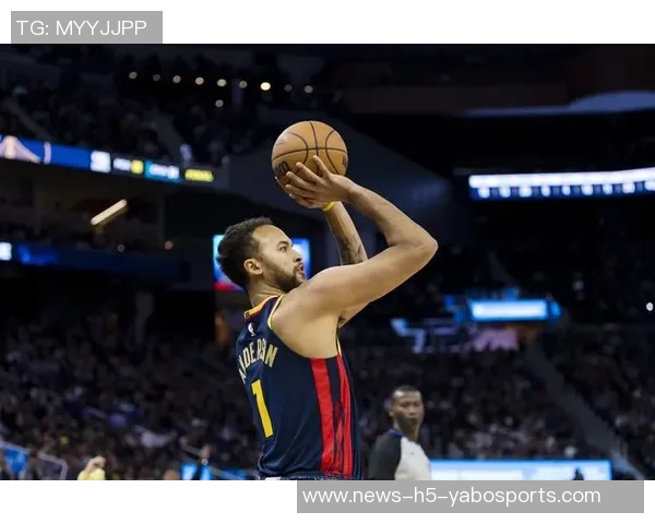 科尔强调稳健与基本功的重要性避免单手传球失误影响比赛表现